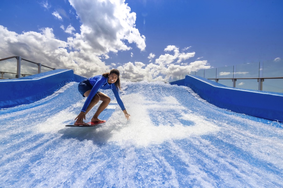 RCI Icon of the Seas Flowrider - A.Hendel.jpg.jpg